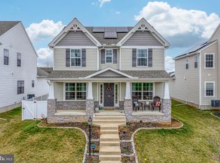 105 Honeysuckle Dr, Marietta, PA 17547