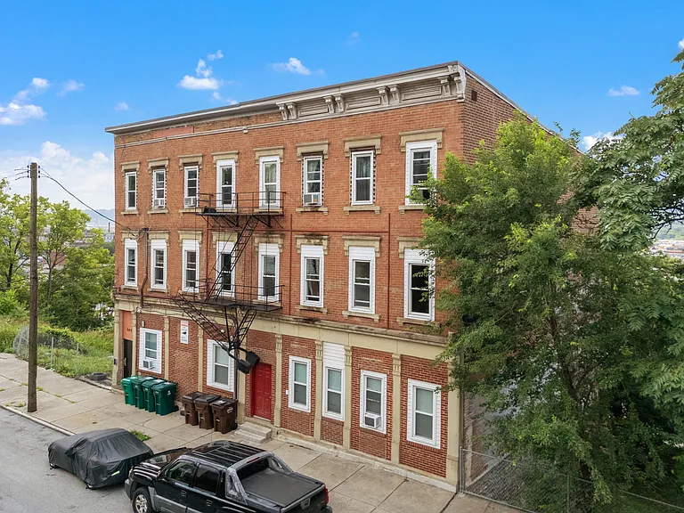 649 W McMicken Ave #6 — Photo 4