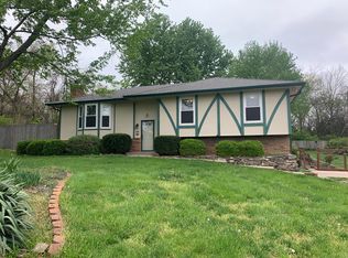 9550 Monticello Rd, Lenexa, KS 66227