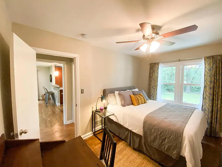 607 Burke Rd NE #A — Photo 15