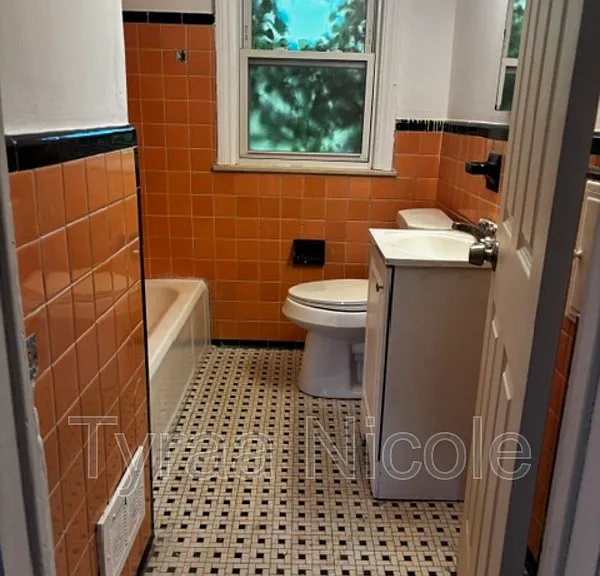 1931 Ewald Cir — Photo 5