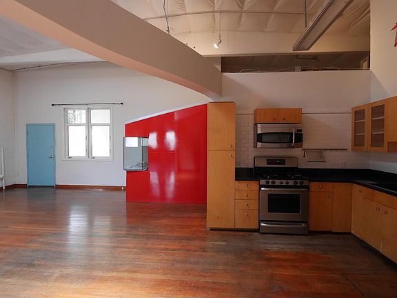3rd image of 2888 E Walnut St Ste 1