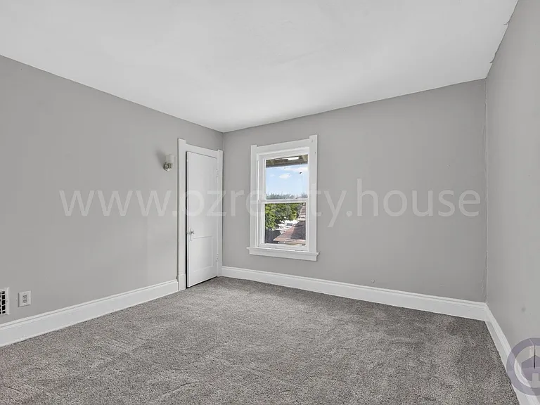 1023 Shadowlawn Dr — Photo 13