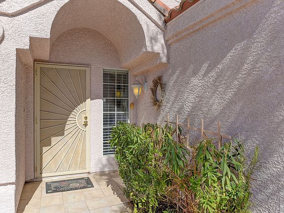 3rd image of 362 Promontory Dr