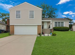 207 Mystic Pl, Vernon Hills, IL
