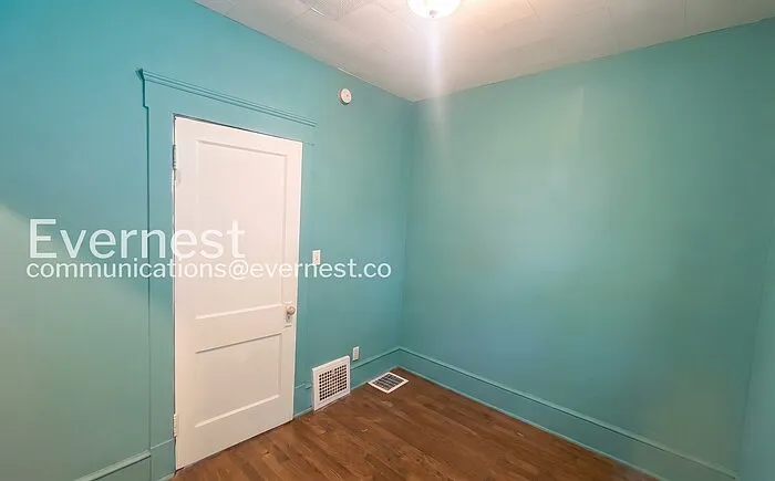 6401 Gertrude Ave #F — Photo 15