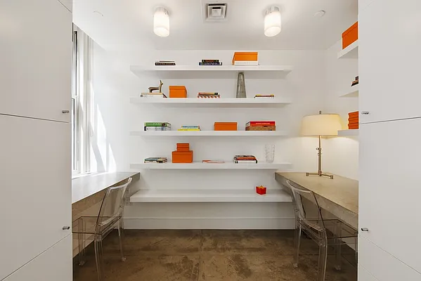 Sold by Nest Seekers International | media 4