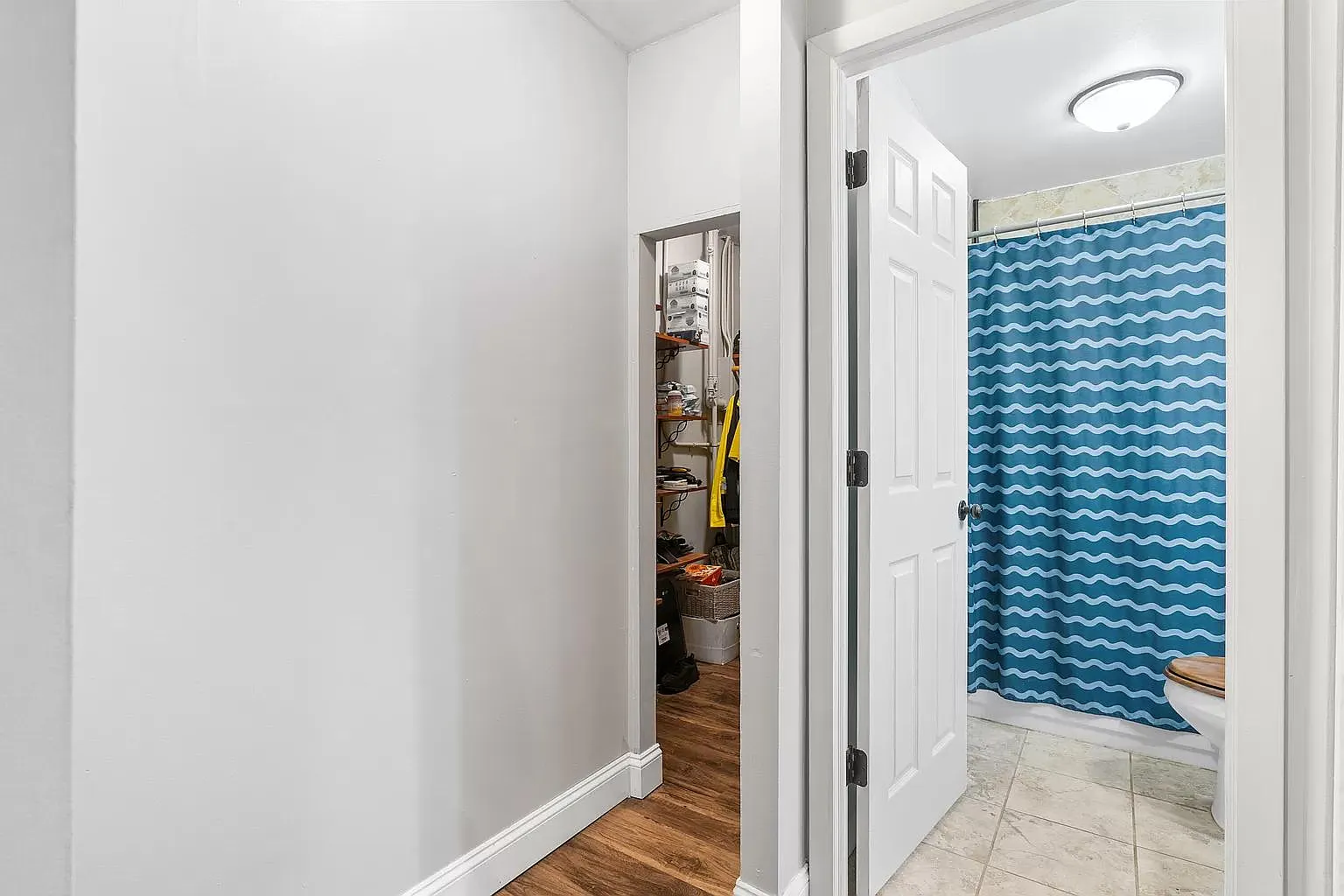 4 bed, 1368 sqft, $2,280 — Photo 1