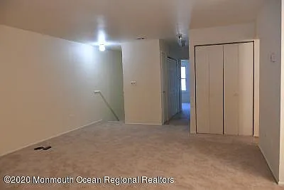 268 Gloucester Ct — Photo 5