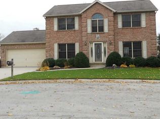 5417 Lake Dr, Celina, OH 45822