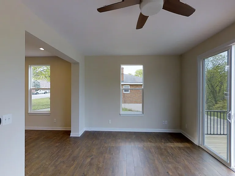 1323 Sleepy Hollow Rd #4 — Photo 7