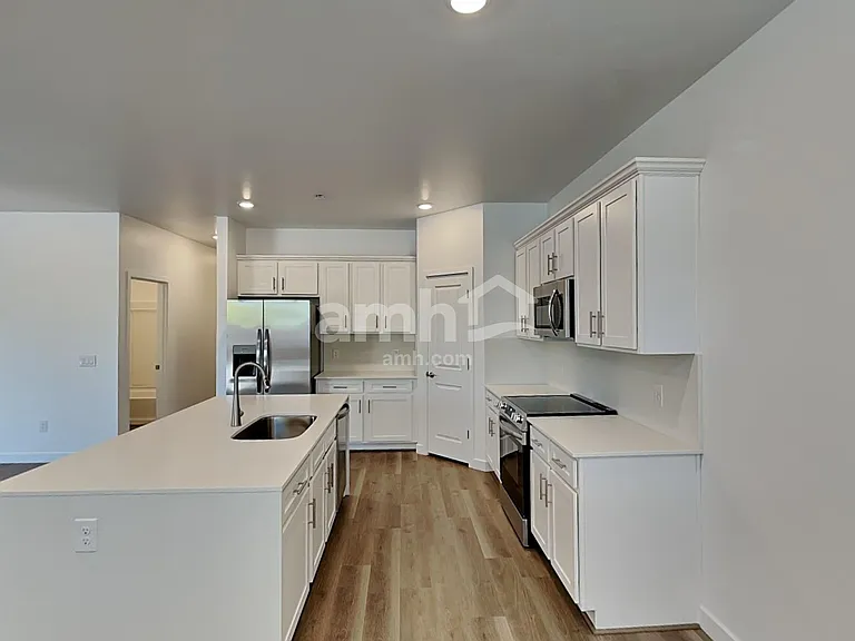 6525 E Paseo Alga — Photo 4