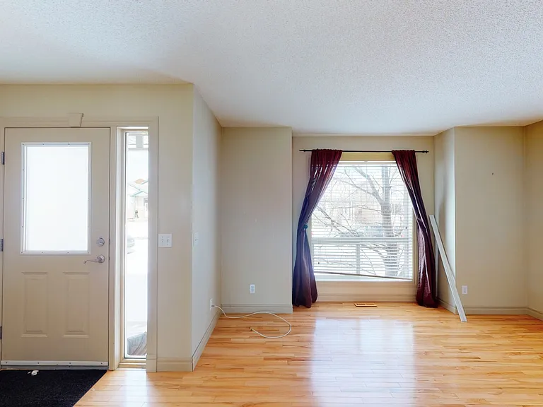 95 Arbour Meadows Close NW — Photo 3