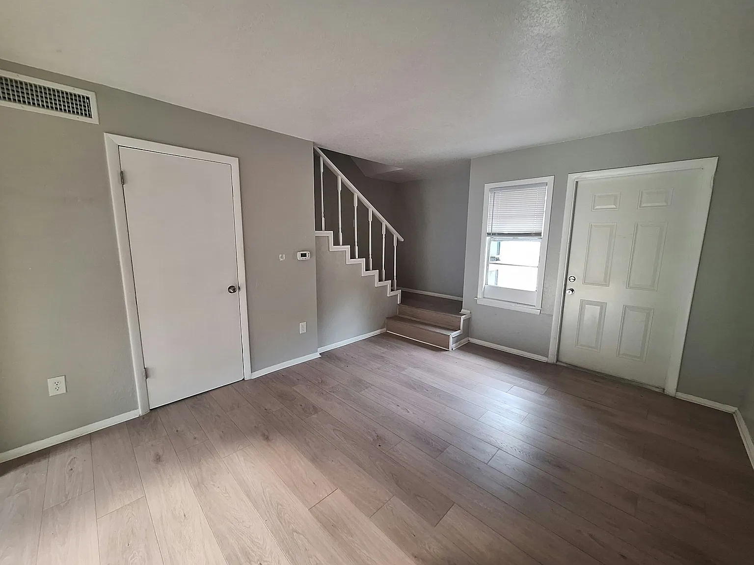 919 East Orange Street, Unit APT B — Photo 1