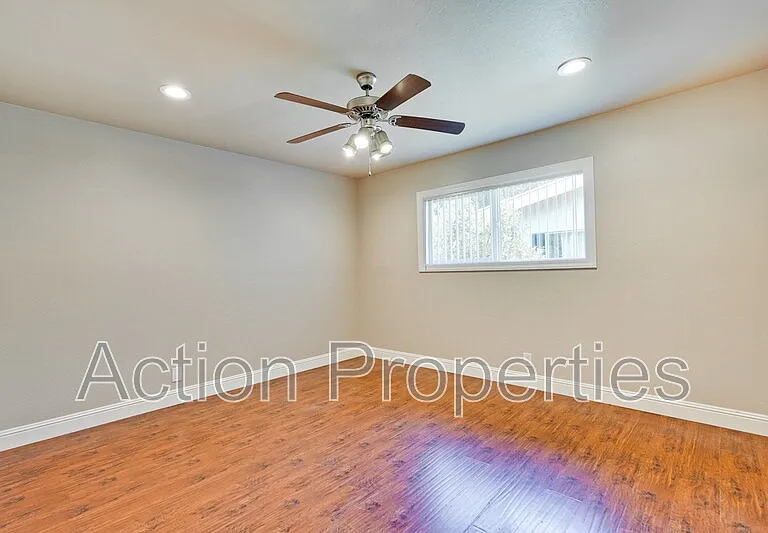 4545 Moorpark Ave #2 — Photo 12