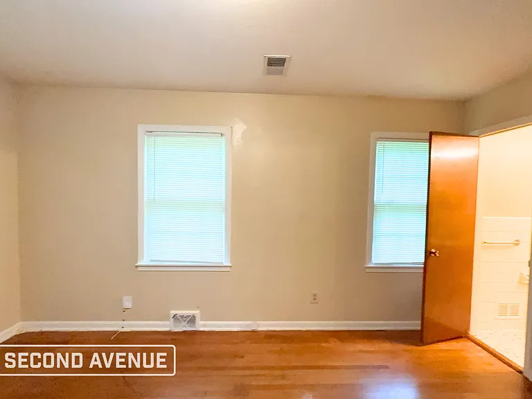 3102 Scotland Rd — Photo 9