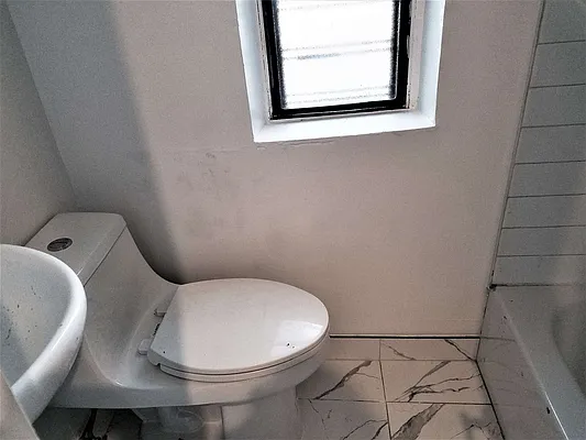 Rented by The Hamilton Group | media 20