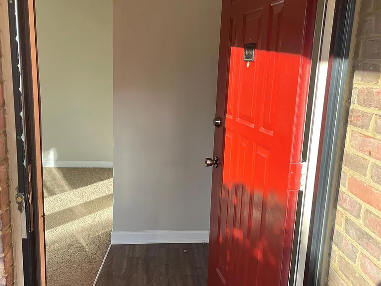 844 Park Pl NE #A — Photo 12