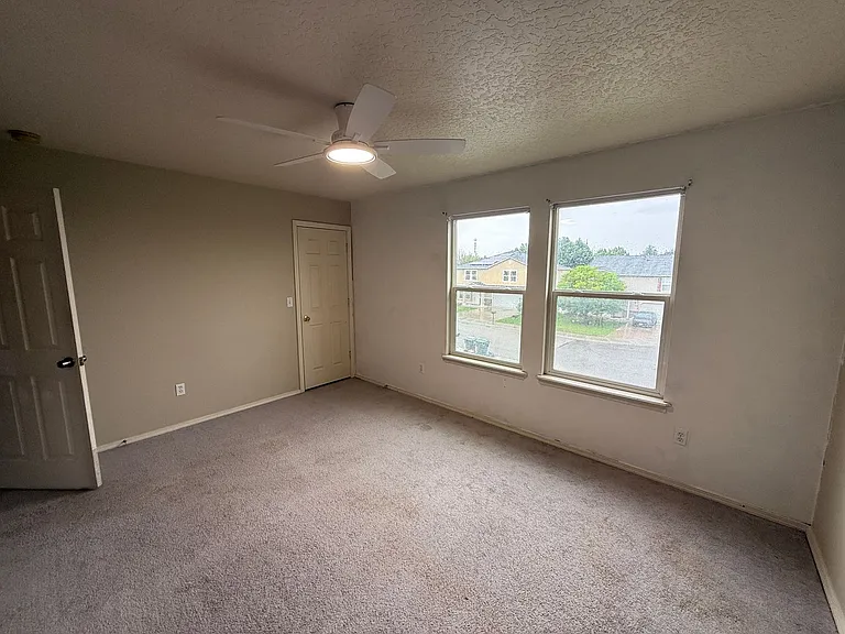 169 W Tehuti Ct — Photo 5