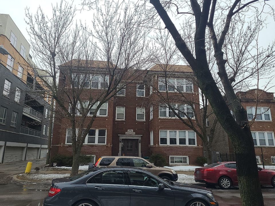 1st image of 3217 W Leland Ave #3E