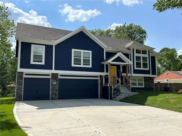 604 NE Independence Ave, Lees Summit, MO 64063