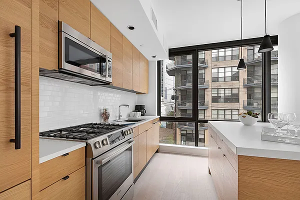 Sold by Nest Seekers International | media 10