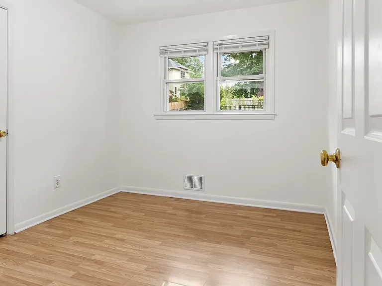 168 County Rd — Photo 22