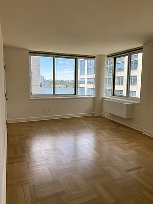 Rented by Windsor Property Management | media 4