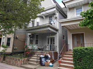 42 49th St APT 2R, Weehawken, NJ 07086