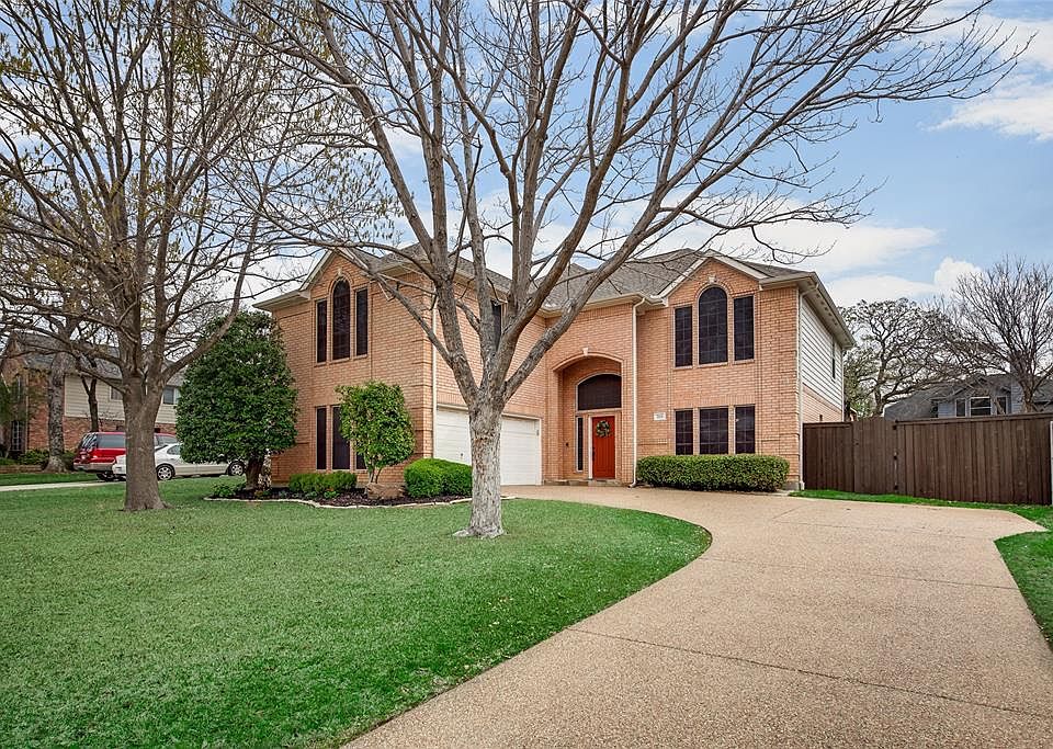1st image of 2116 Columbia Dr