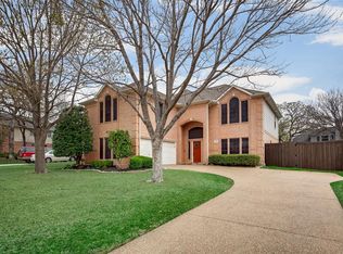2116 Columbia Dr, Flower Mound, TX 75022