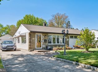 1248 Nolen Rd, Roslyn, PA 19001