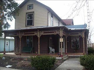 2nd image of 309 S Main St