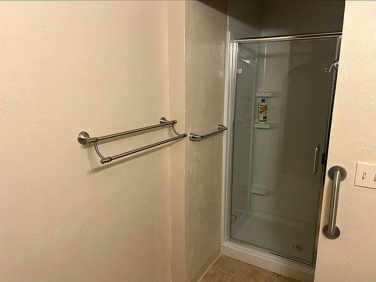 119 Greenwood Dr #1/2 — Photo 14