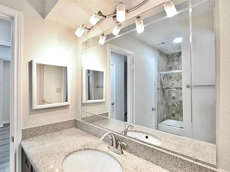 8314 La Roche Ln — Photo 13