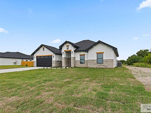 3rd image of 29002 Reynolds Dr #18