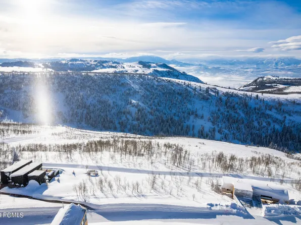 7739 E Horizon Run Rd, Eden, UT 84310