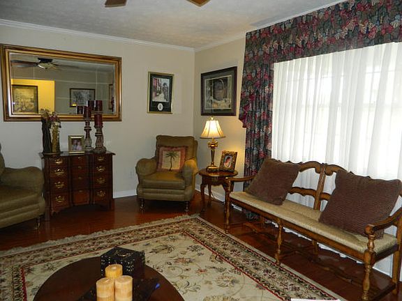 4th image of 7109 Fontis Dr
