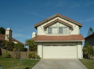 1962 Willow Ridge Dr, Vista, CA 92081