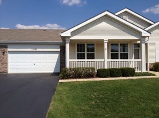 21583 Victory Lake Way, Crest Hill, IL 60403