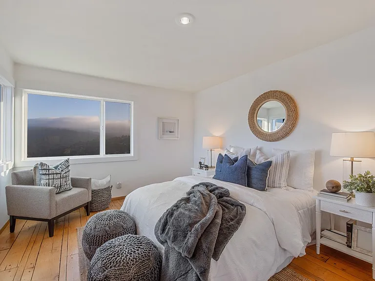 314 Joyce Way — Photo 36