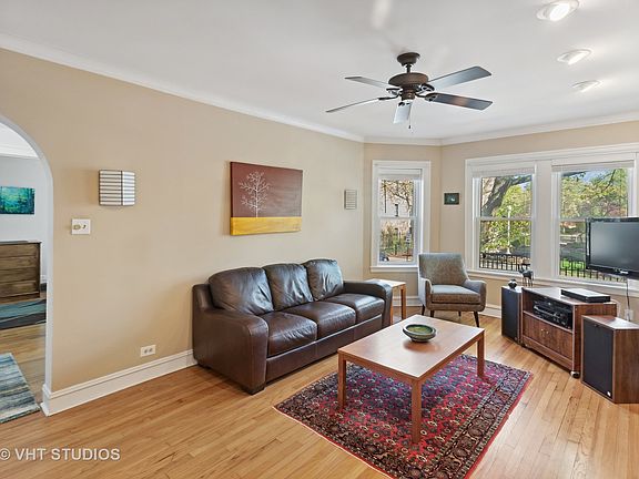 4th image of 1533 W Thorndale Ave #1W