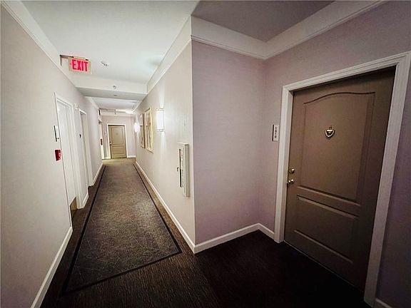 2nd image of 195 14th St NE Unit 1010