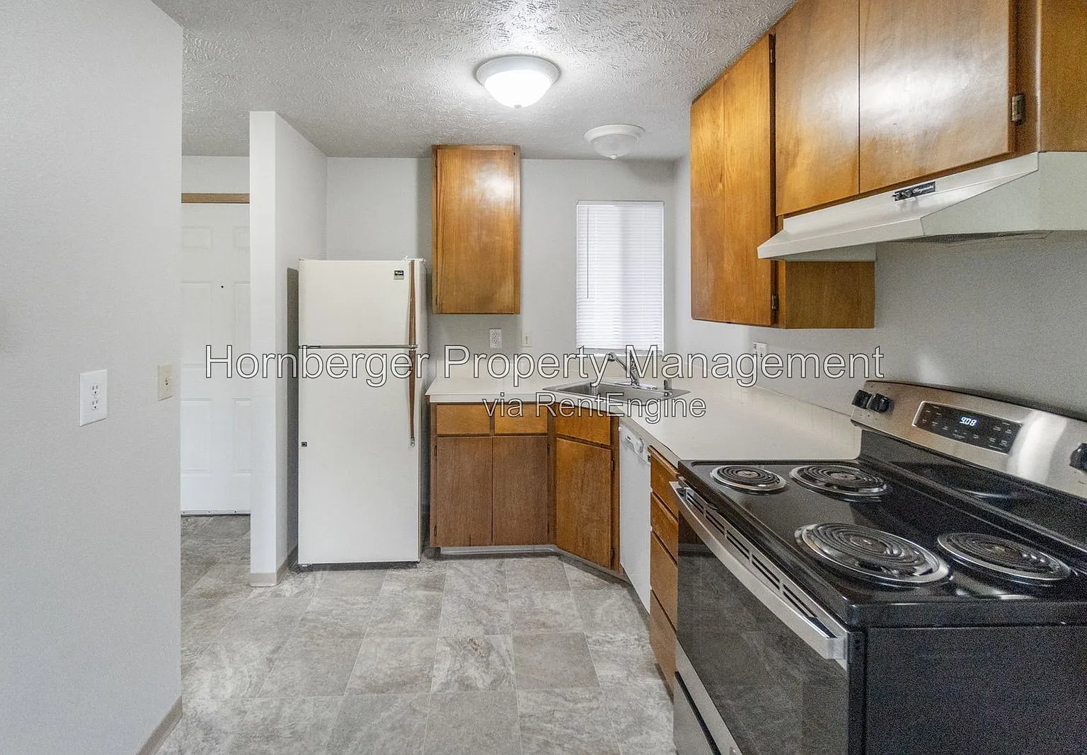 1 bed, 1.0 bath, 750 sqft, $1,025 — Photo 2