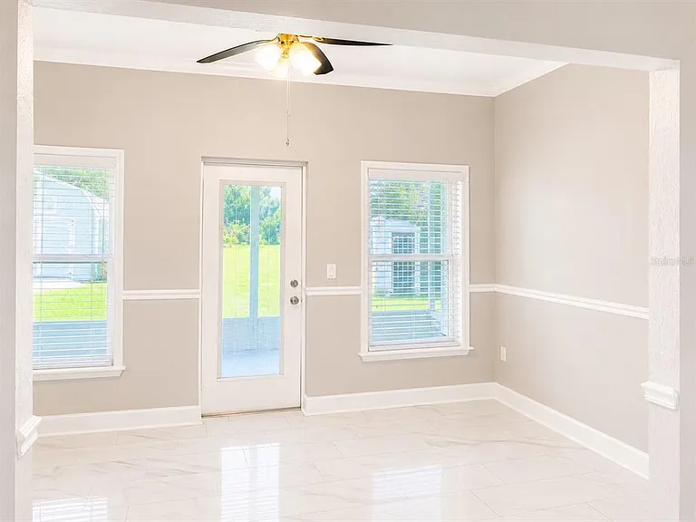 3834 Charter Rd — Photo 28