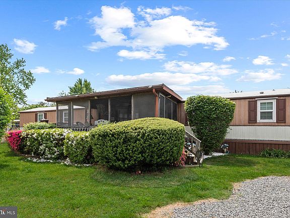 2nd image of 31632 Holly Ct #22698