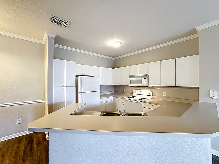 3593 Conroy Rd — Photo 9