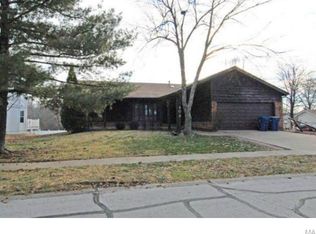 404 Holly Haven Dr, Ballwin, MO