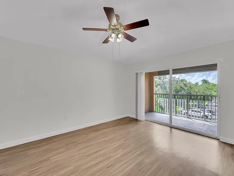 3655 NW Adriatic Ln #307 — Photo 2