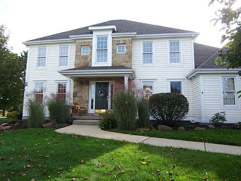 1st image of 157 Pinehurst Dr